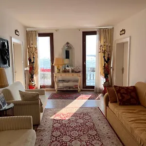 La Corte Dei Dogi Bed & Breakfast